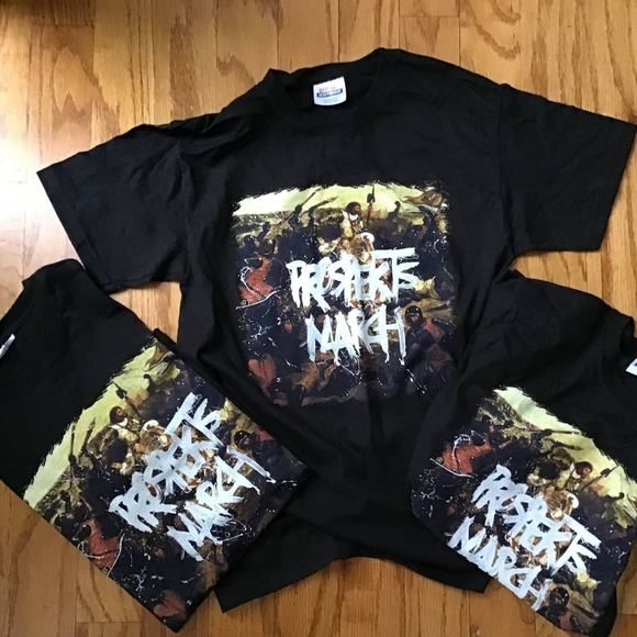 Size s Coldplay t shirt the price for all 3 - Picture 1 of 2